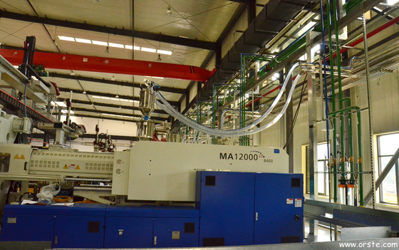 Sistema de alimentación transportador material central para el proceso plástico OMCS-80 del moldeo a presión
